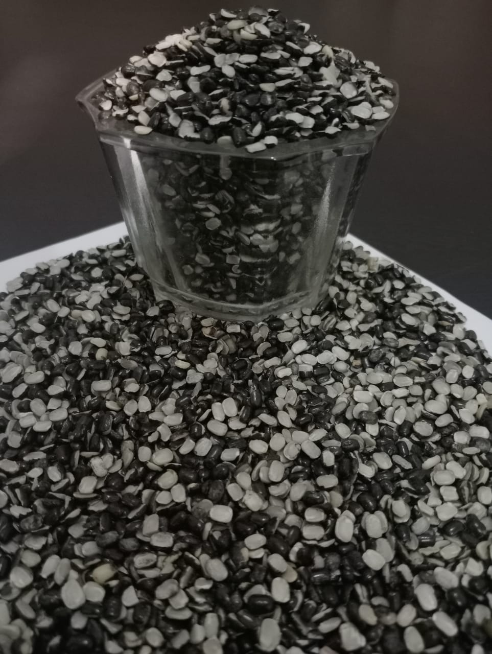 Urad Dal (Pack of 1 Kg)