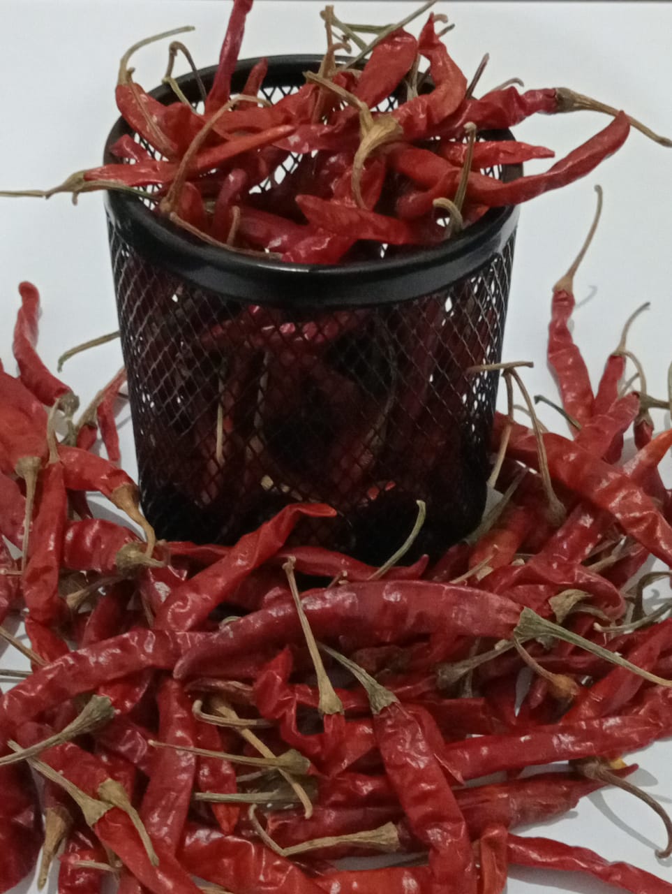 RED CHILLI WHOLE (Pack of 100 gms)